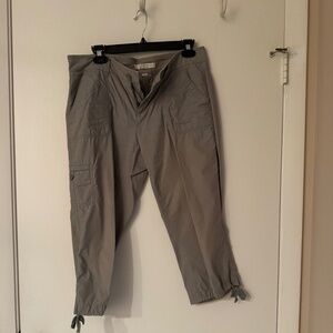 Pants Capris Loft Khaki Green Size 4 FL